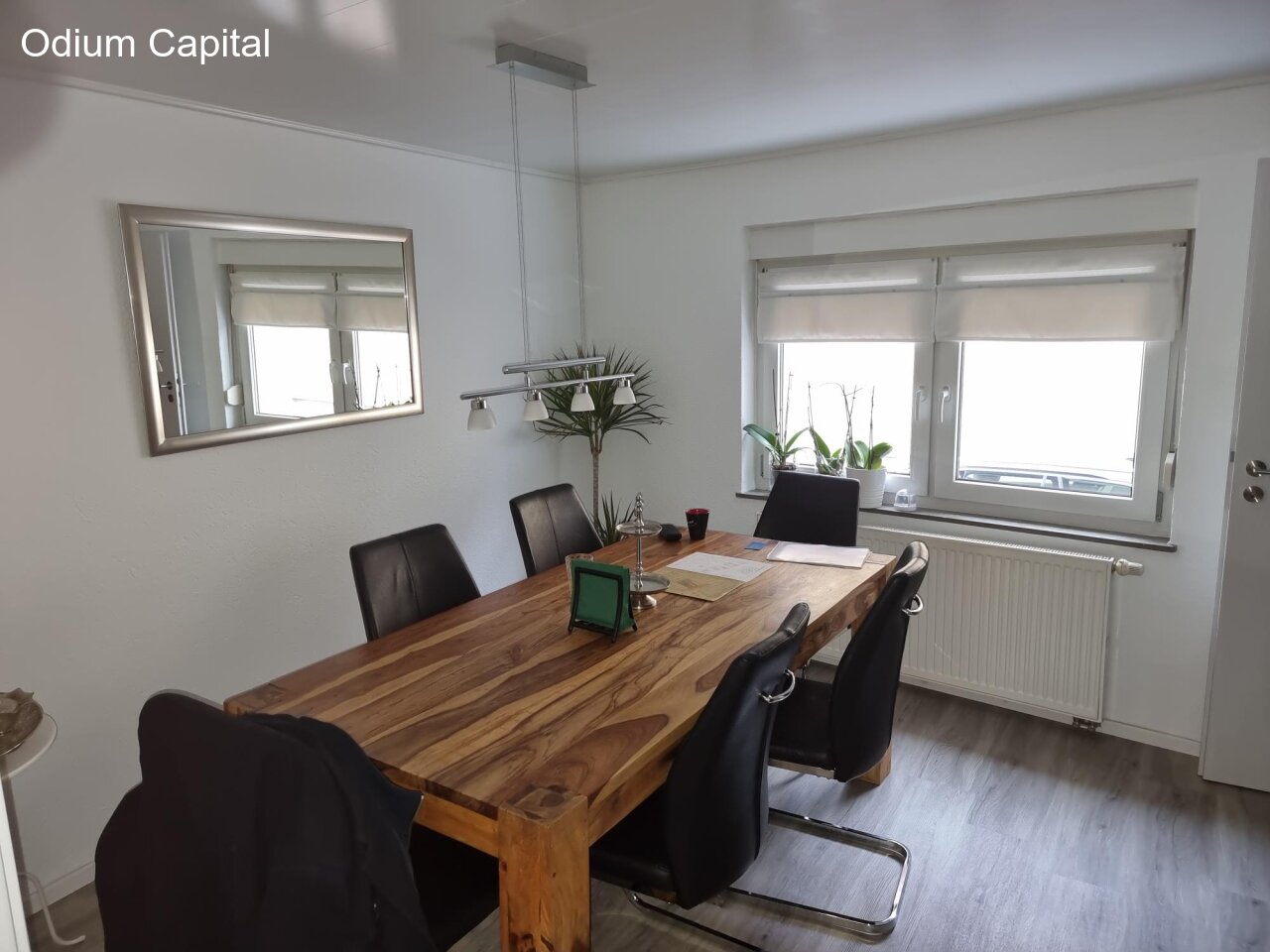 Einfamilienhaus mit zusätzlicher Baumöglichkeit zu verkaufen 