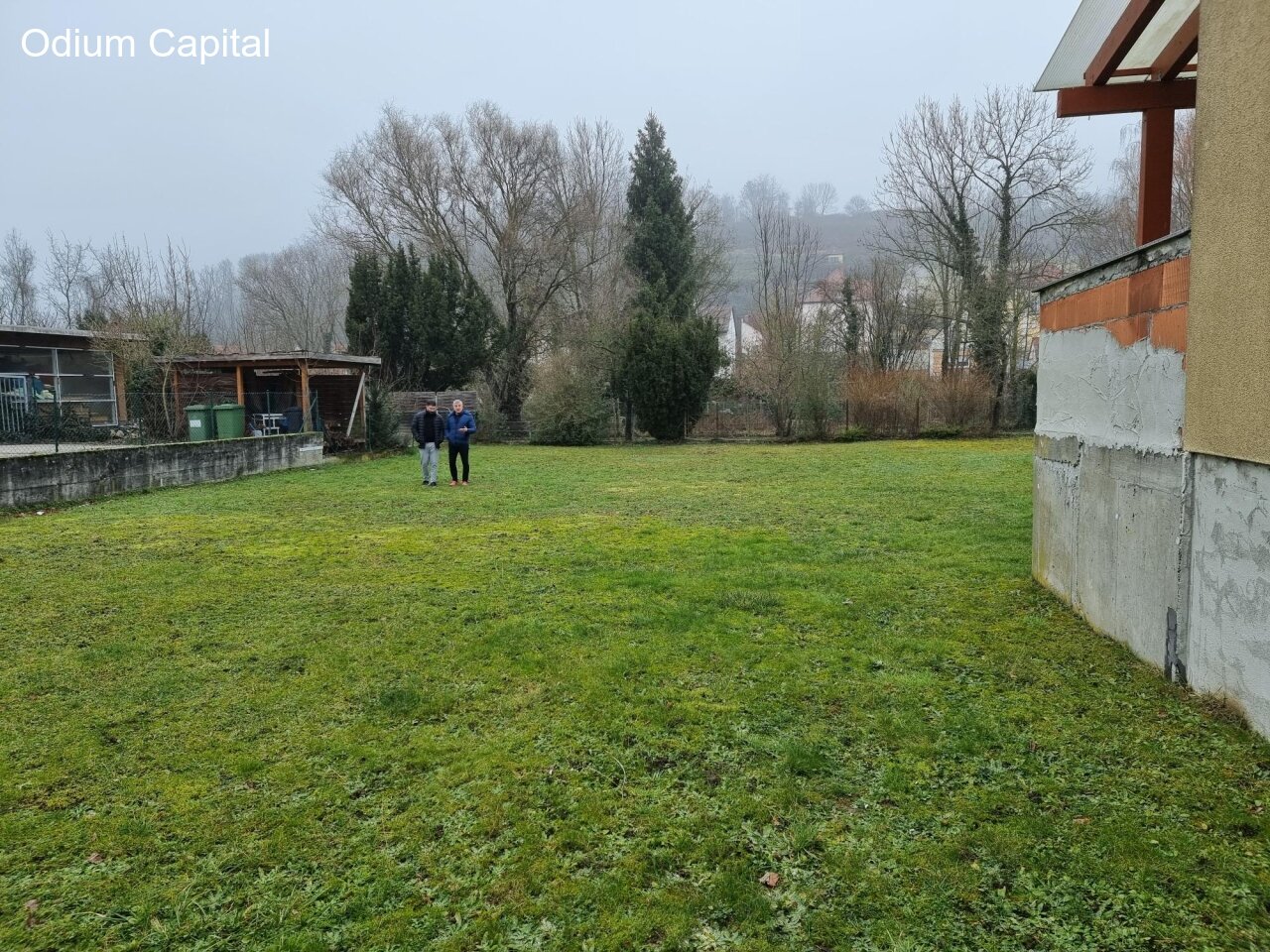 Einfamilienhaus mit zusätzlicher Baumöglichkeit zu verkaufen 