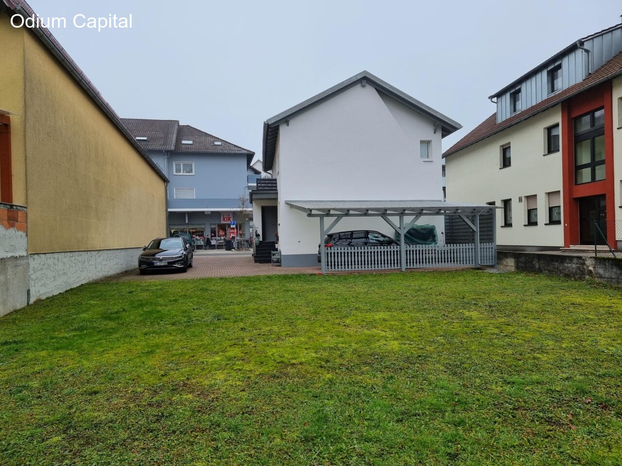 Einfamilienhaus mit zusätzlicher Baumöglichkeit zu verkaufen 