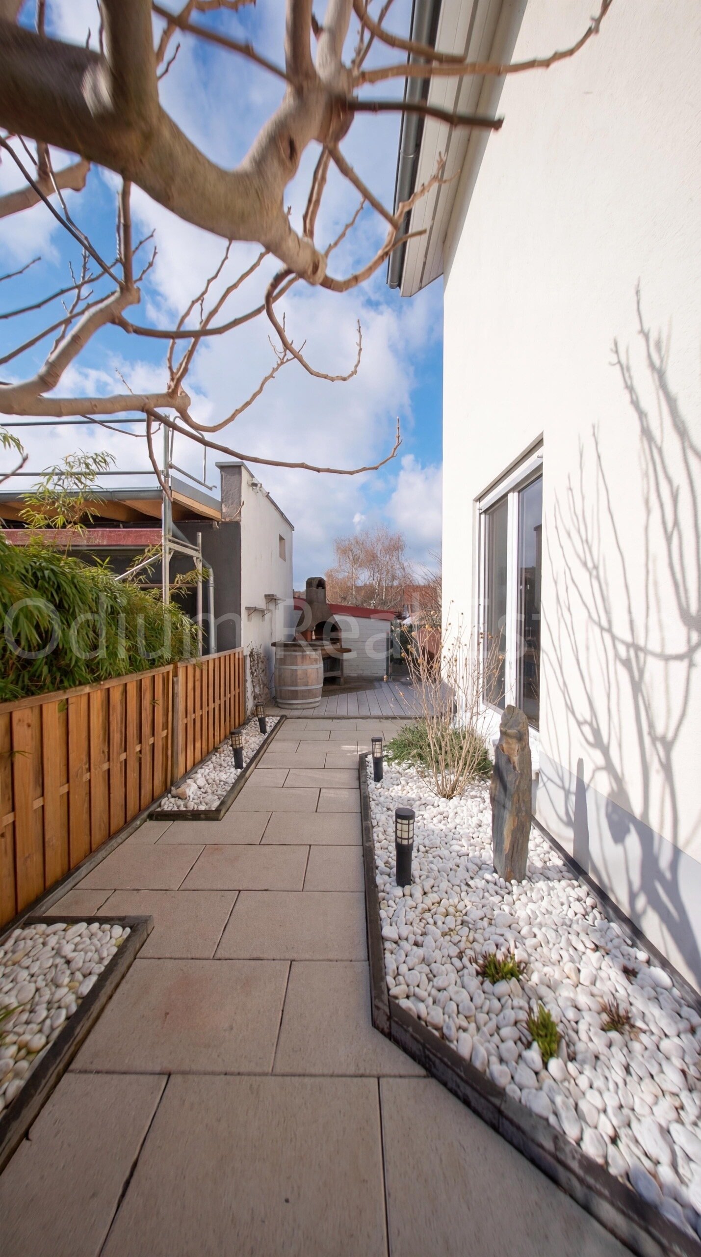 Modernes Reihenendhaus mit großzügiger Terrasse & durchdachtem Raumkonzept