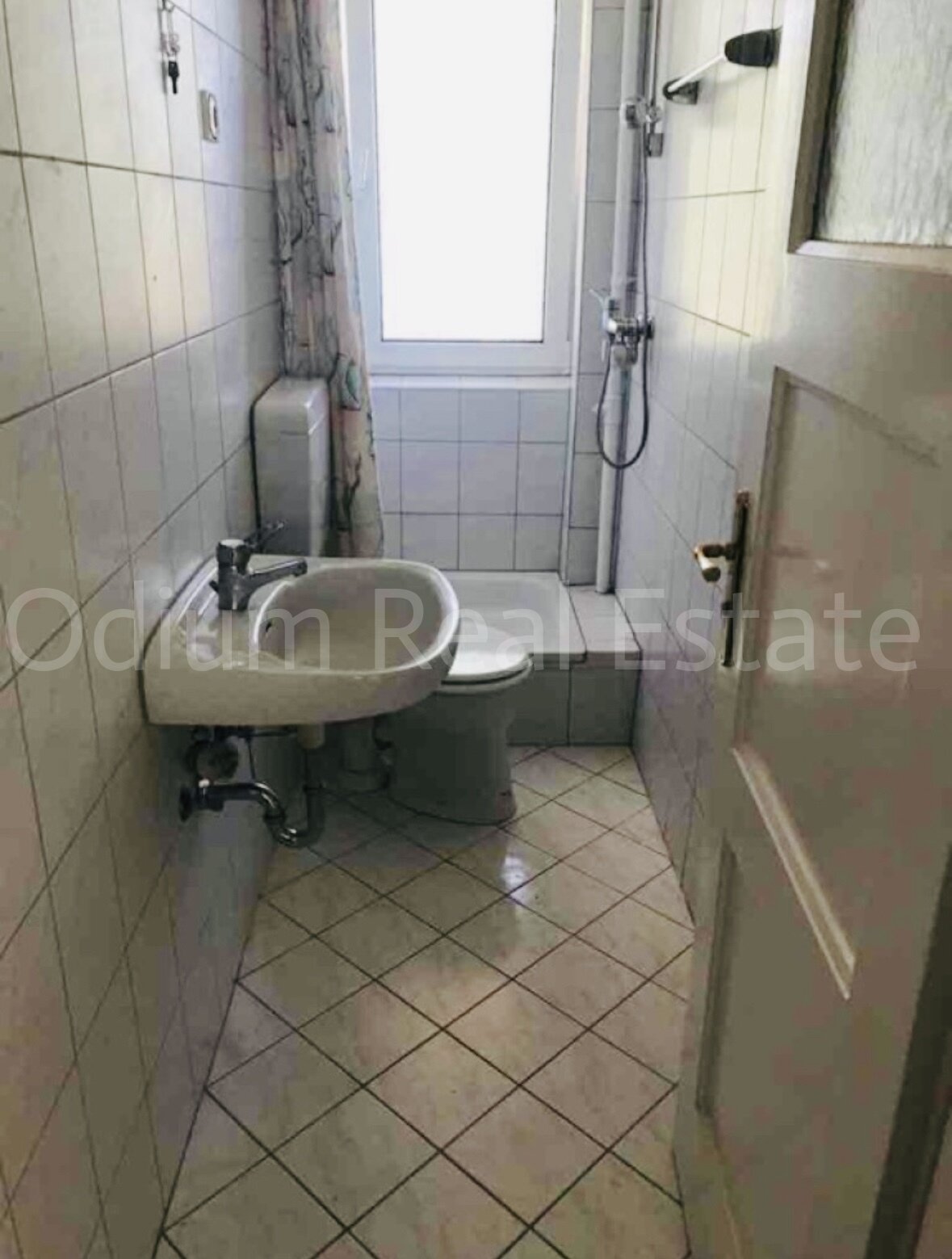 Zauberhafte 1-Zimmer-Wohnung mit großer Terrasse in Mannheim-Sandhofen