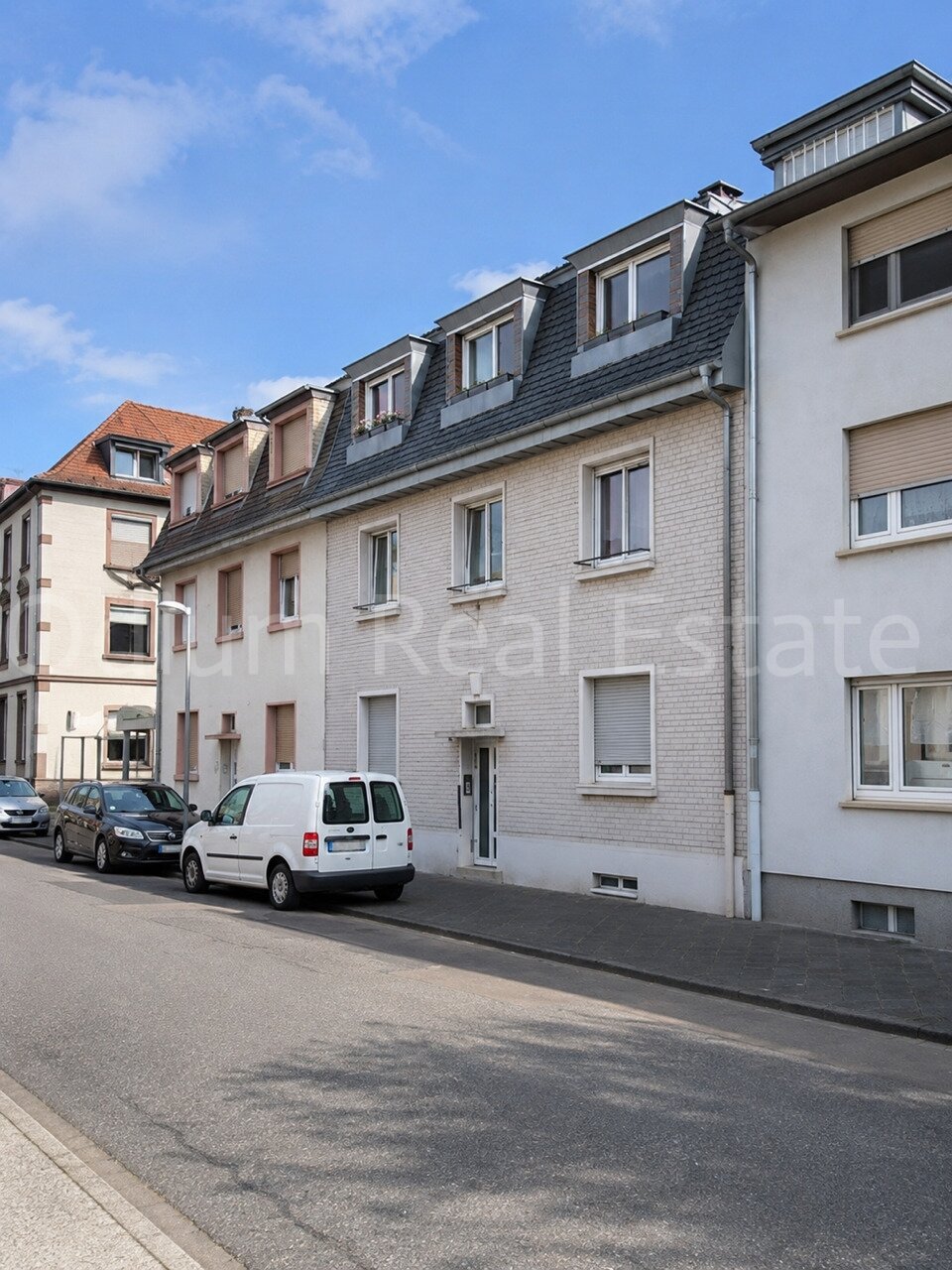Zauberhafte 1-Zimmer-Wohnung mit großer Terrasse in Mannheim-Sandhofen